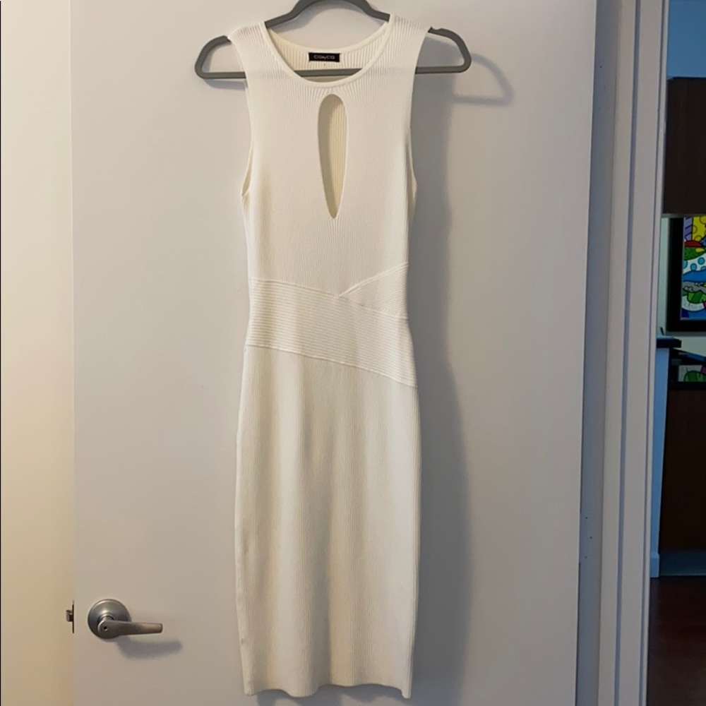 🆕 Sweater Dress with Keyhole Detail